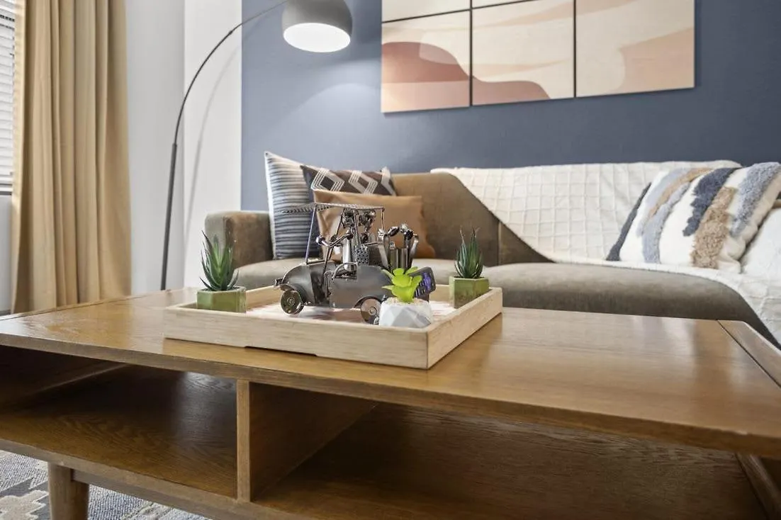 Modern 2Br Cozysuites On Town Lake Waterfront 03 Tempe